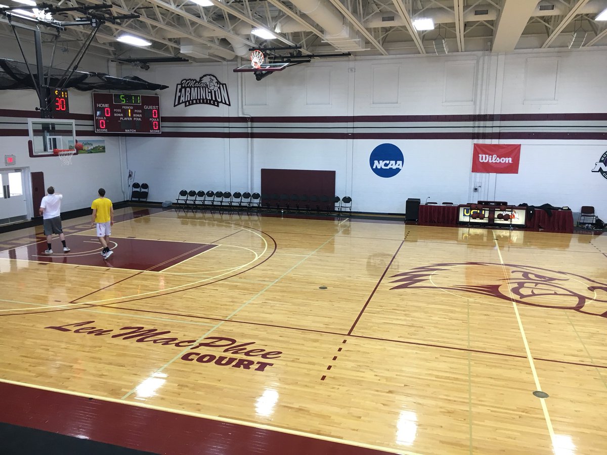 CoachBPThompson's tweet photo. Just finished up shootaround with @RoosHoops for today’s @nacathletics semifinals! #RoosRising #AndThenThereWereFour https://t.co/lz5cfNEHgw