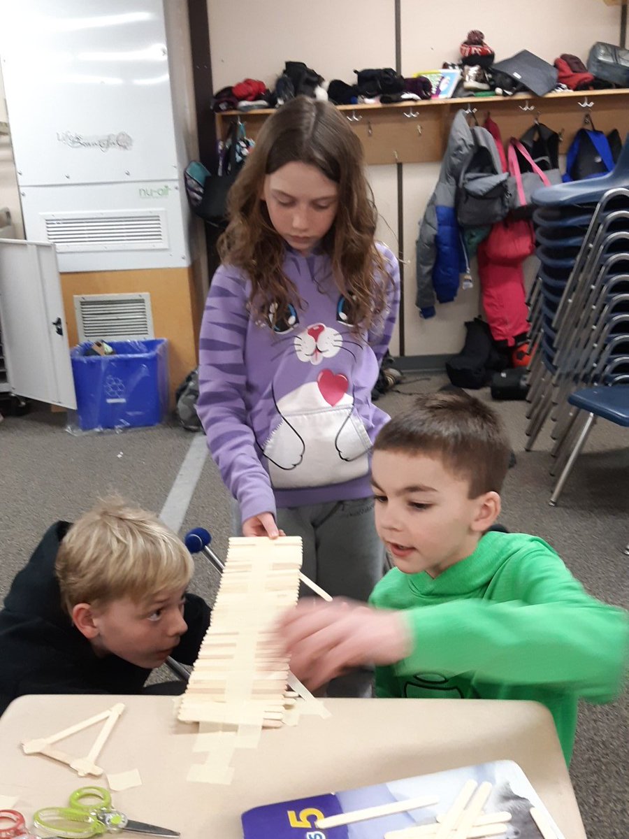 A_Gamerschlag's tweet photo. #designs #structures #problem #solving #collaborstion @vvpskenora https://t.co/nz53o40Pv9