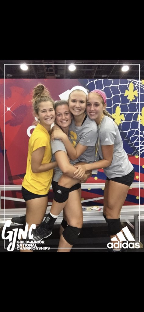 trinitypfaff's tweet photo. hope it’s not too late for a birthday tweet. happy birthday to the skiing queen. love and miss you more than you know. hope your day was full of messy buns and country boy love 👅 #tuesdaygang 💓💓 https://t.co/LgHTeg4CRq