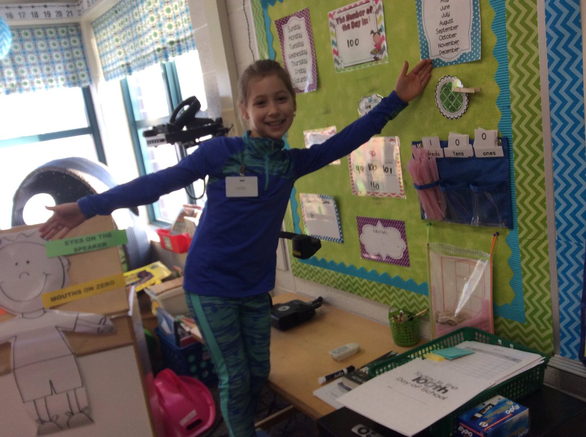AnnaTyrrella's tweet photo. 100th day fun! https://t.co/UWjqpiSkrh