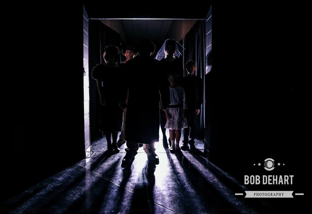 YCcoles's tweet image. Don’t forget to reserve your tickets for YC Theatre’s “Six Characters in Search of an Author”‼️🎭 There are showings tonight and tomorrow at 7:30 pm and Sunday at 2 pm in BPAC! Make sure you come see our talented theatre program!😊 #MyYC