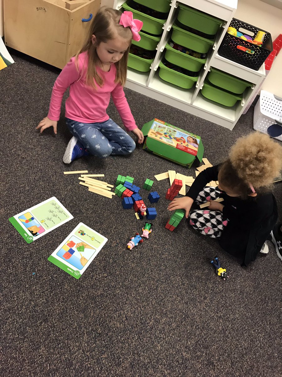 lisamalhiot's tweet photo. Team Malhiot LOVING our Three Little Pigs STEM kit!!! Huge thank you for our grant! #RCISDJOY #fortelementary #kindergartenrocks https://t.co/FwJDDjsQNN