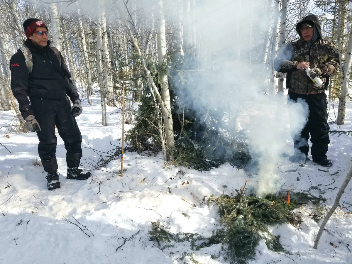 Learning from mother Earth at the #G4conf2019 Outdoor survival - Emergency shelters, navigation technics, hunting for survival &amp; fire signals. All teachings from the creator 🦅🌙🌟 <a href="/G4Conf2019/">G4EdConf2019</a>