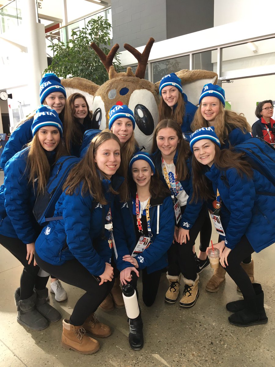 hotelpotvin's tweet photo. Bravo @GoTeamAB les filles de la natation artistique ont gagné la médaille 🥇 d’or par équipe!! 💫👌 #icijc19 #jc2019 #jdc2019 https://t.co/P69krJ5B8Z