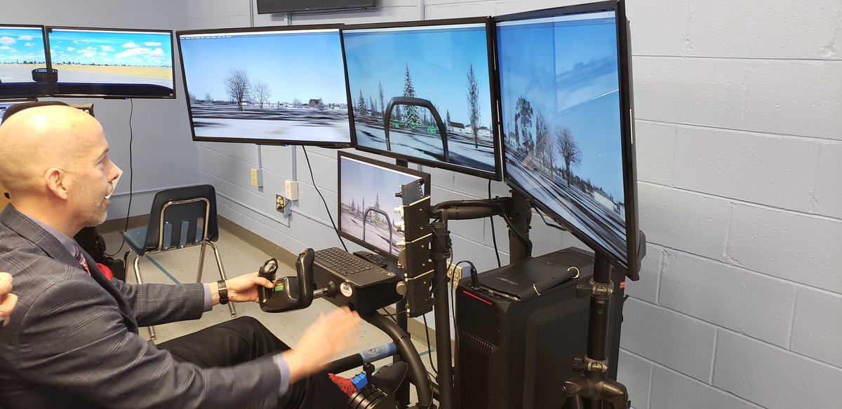 nnpscte's tweet photo. Chief Academic Officer @bjnichols testing out the new @STEMPilot simulator at @DenbighHSNNPS Aviation Academy #NNPSCTE https://t.co/EqQ4T0t2kf
