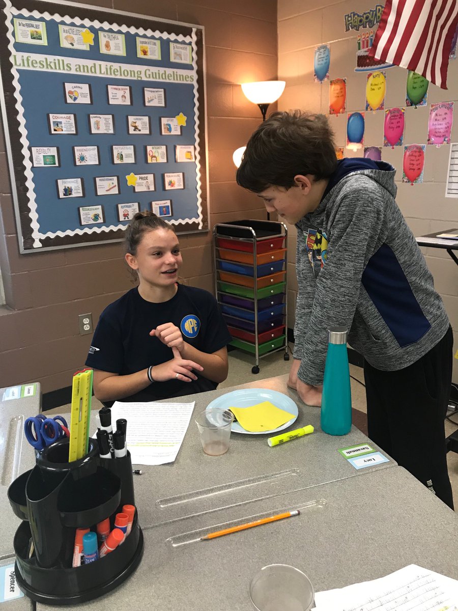weeks_hook's tweet photo. Mrs. Davis’s 5th graders @NPESLex1 celebrated their persuasive writing by sharing with each other. #npelions, #lex1literacy https://t.co/yDKiYzVoCy