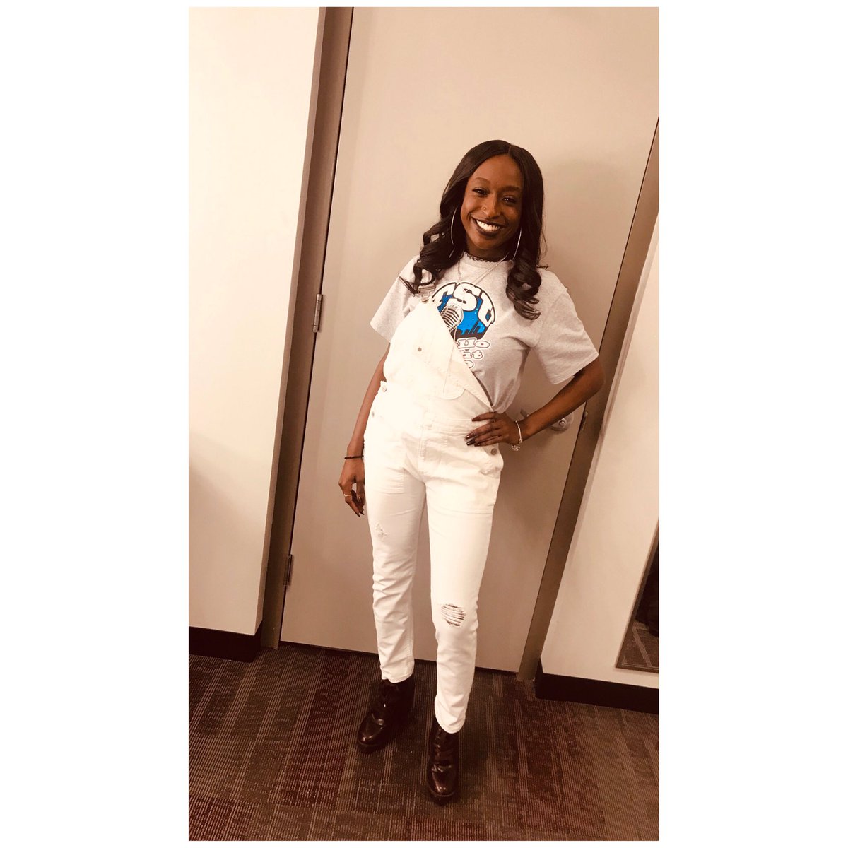 Hott_Topiccc's tweet photo. Honestly, I Make It Look Easy. BUT If It Was Easy Everyone Would Be Doing It. .
.
Big Shoutout to Everyone that supported #tsuapollo2k19 , if you missed it Iโm sorry ๐คท๐พโโ๏ธ We were trending on twitter ๐ฅ๐ฅ๐ฅ
.
#tentoesdown #levelup #txsu #livingmybestlife #Soild๐ช๐พ #๐๐๐ #TayyWayy https://t.co/Ah8qiJB4ZA