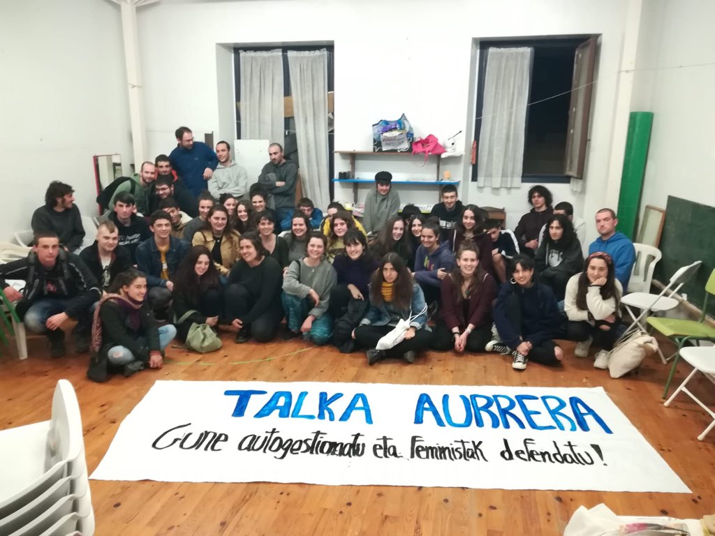 Bide batez <a href="/TalkaGasteiz/">Talka</a> ko kideei elkartasun keinu bat bidaltzen diegu! JTK