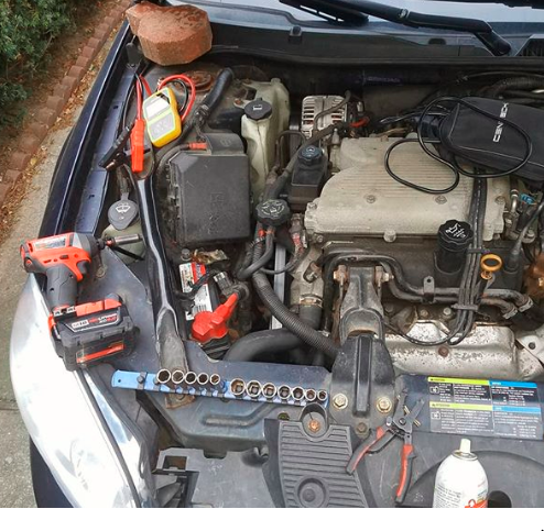 BlasterProducts's tweet photo. we spy with our little π... π·: @gplayerz " Car not starting, no power, key stuck in ignition. Problem solved, make sure them terminals are tight. Back on the road. #shadetreemechanics #nycmechanics #mobilemechanic #chevyimpala #batteryterminals #milwaukeetools #pbblaster" https://t.co/Xpb3cvDiWw