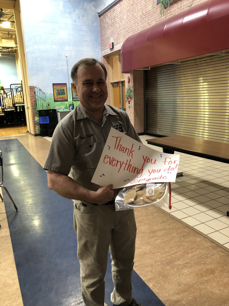 Carrie Niccum tweet media