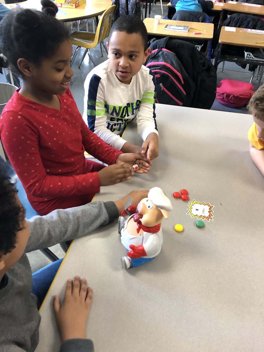 LauraCahill7's tweet photo. More #SouthAveElem Day of Play fun! #GSDP2019 https://t.co/RC9hu04SUU