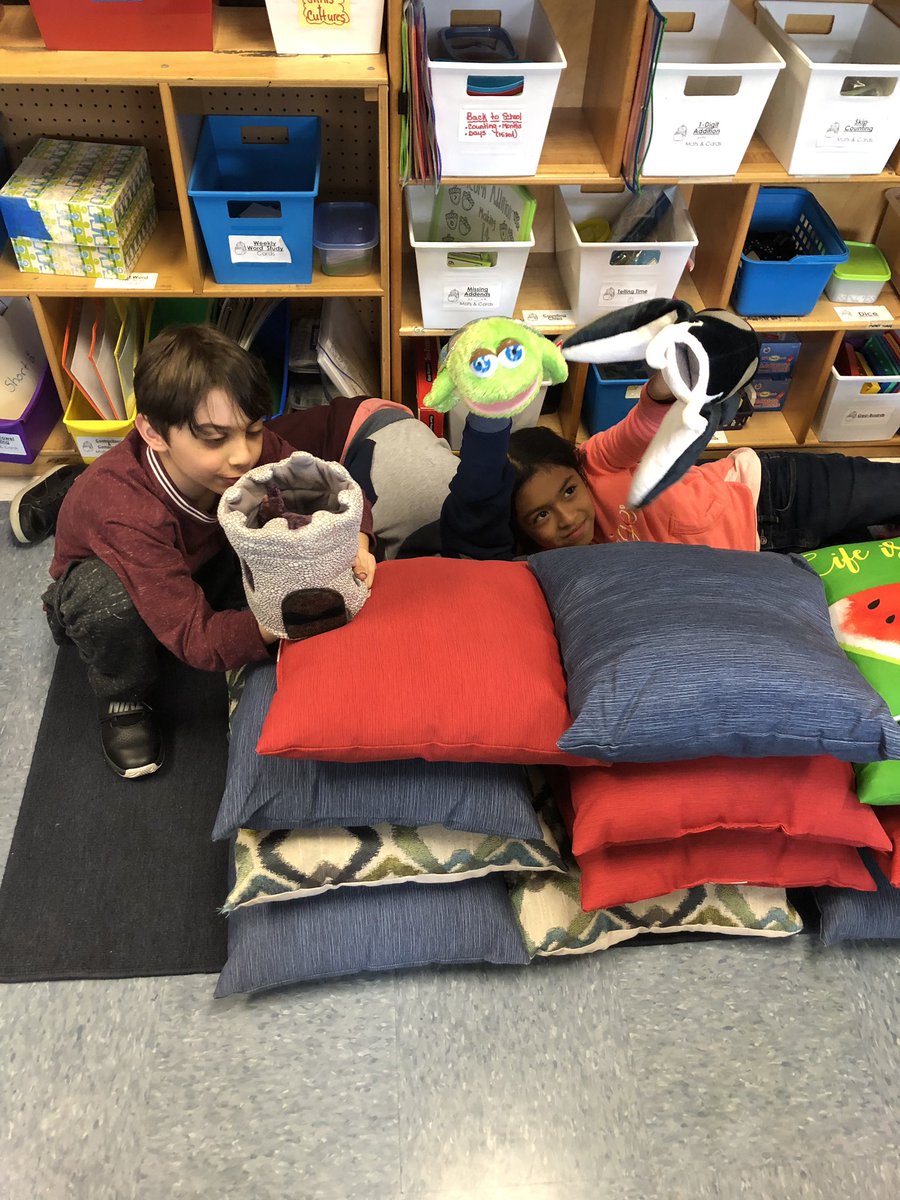 LauraCahill7's tweet photo. More #SouthAveElem Day of Play fun! #GSDP2019 https://t.co/RC9hu04SUU