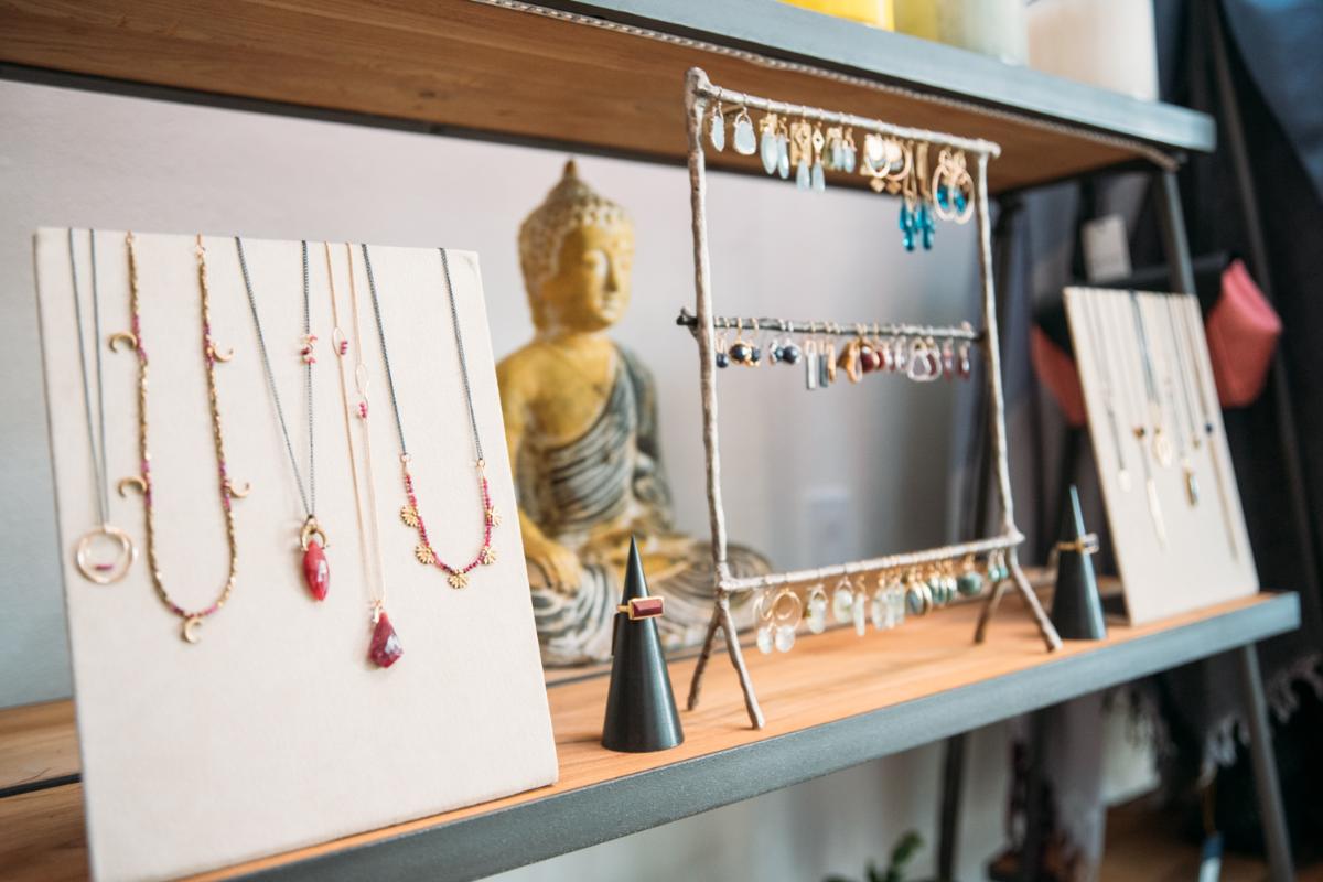 _LuluDesigns's tweet photo. Your accessory collection is never complete. We'll help you add to it. #luludesignsjewelry #jewelrygram #madeincalifornia #pursuepretty https://t.co/TAkPihRVF2
