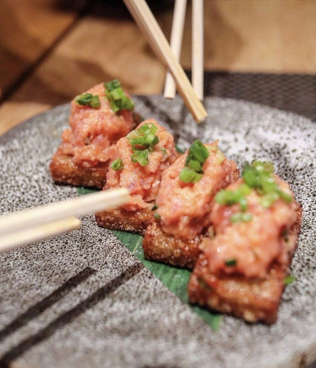 Preying on our Hanabi like 😍🥢🥢🥢 #SushiRokuLV #hanabi #spicytuna #crispyrice #lvfoodie