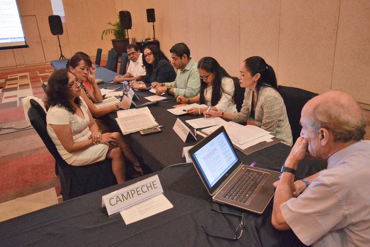 oniessmexico's tweet photo. Uno de los mecanismos de trabajo en conjunto de #SOCIEUX y #ONIESS, son las mesas participativas. Sin duda una gran herramienta de colaboración e intercambio de mejores prácticas. #unidosporlaseguridadsocial https://t.co/vOsah2iWJQ