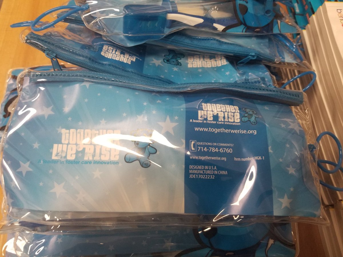 mrgvalentino's tweet photo. Setting up for our #sweetcases CSR event tomorrow!! Some amazing kids are in for a treat!! #BlueMSP #JetBlue #togetherwerise #CSR #jetblueforgood #volunteerism #inspirehumanity #inspiregreatness https://t.co/claJlNVWik