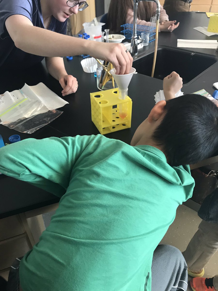 WSEMisceCohort's tweet photo. What an amazing afternoon! Ss learned so much but more importantly have so many new questions. Thank you @BVCAPS and Dr. Kessler for encouraging our #curiosity! https://t.co/PBng7KR6wv
