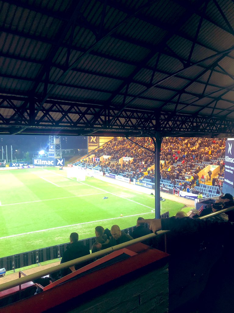 FRIDAY NIGHT LIGHTS #dundeefc <a href="/dundeefc/">Dundee Football Club</a>  #spfl