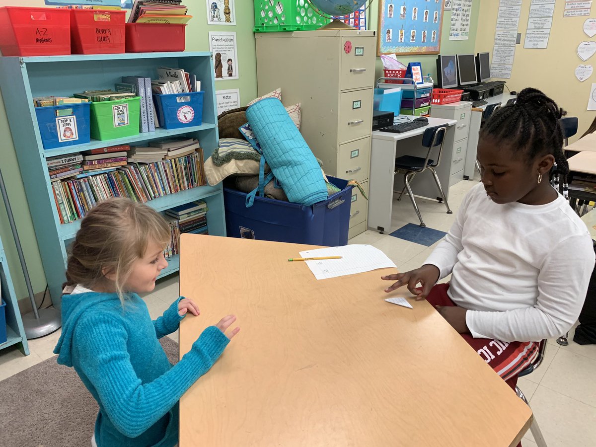 mslaurenstroud's tweet photo. Our amazing #pe teacher made a lesson to match our measurement unit! Thanks @PEbytheSEA for helping us practice and making math fun! #pvttchat #NHCSchat https://t.co/iFXjr914zF