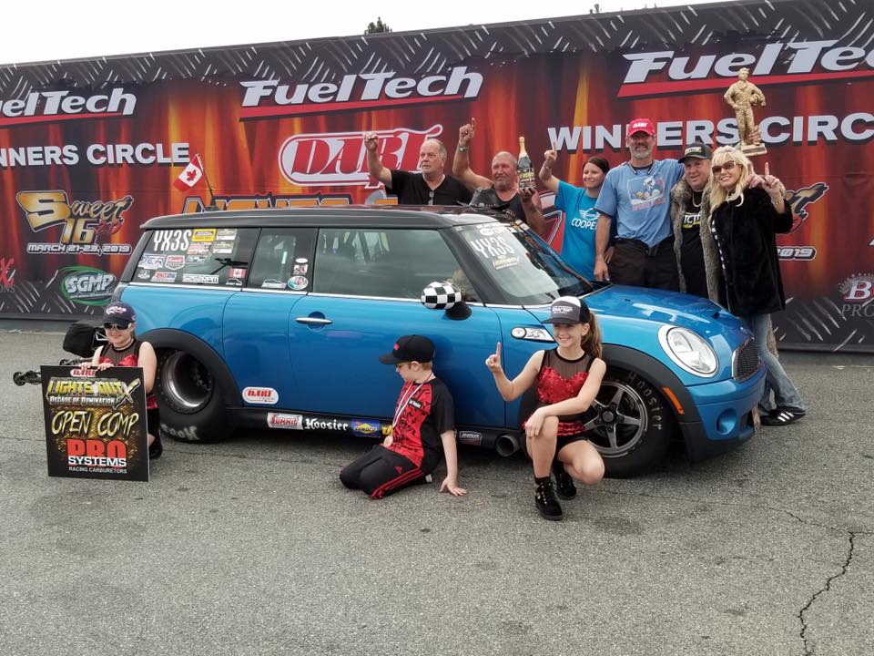 DartMachinery's tweet photo. Congratulations to Ken Hebert Jr on a Lights Out win in his wild, Dart Big M–powered RWD Mini Clubman! https://t.co/54YmNMtCIP
