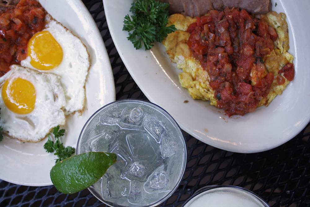 LasPalomasATX's tweet photo. Come see us every Saturday for Brunch on the Patio from 11am-2pm! 
Check out our brunch menu here: https://t.co/ljIhg0H1fH
-Regular menu items will be available-
 #austinbrunch #laspalomasrestaurant  #atxfoodie #austintacos #mimosas #margs #tequila #queso #goodeats #westlake https://t.co/YVE1qvfDJJ