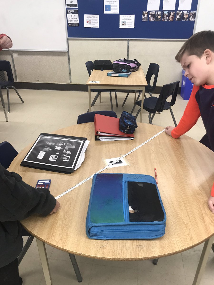 msbaileybrh's tweet image. @BrantHillsPS grade 8s explore our learning question “what is the relationship between the parts of a circle?” @HDSBMath #hdsbsharesmath #spotthepattern