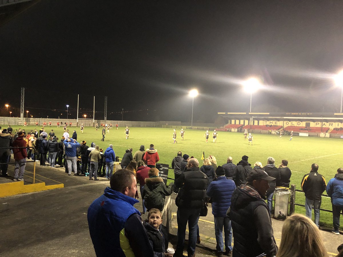 HuwIrranca's tweet photo. @MaestegYouthRFC @MaestegRFC @MAESTEGCELTIC @AllWalesSport @ospreys @WelshSportLive @JiffyRugby Great crowds and atmosphere at Kevin Dixon Memorial match @MaestegRFC and @MAESTEGCELTIC at 7777s - one of those #rugbyfamily moments to treasure!  #forKev @AllWalesSport @ospreys @WelshSportLive @JiffyRugby https://t.co/vkuf6NEYg9