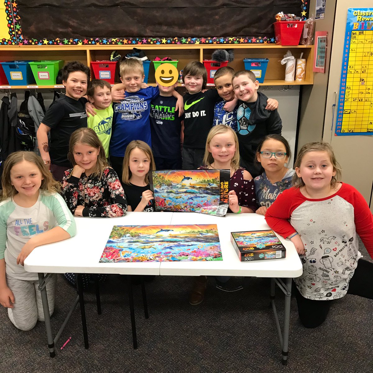 FergusonGrade2's tweet photo. Finished puzzles! Earlier in the week they finished some of the smaller puzzles and today they were excited to finish the one with 500 pieces! It was only missing one piece! That’s amazing for all the hands that worked on it. #BurroPride #puzzleprojects https://t.co/kF7B0812ve