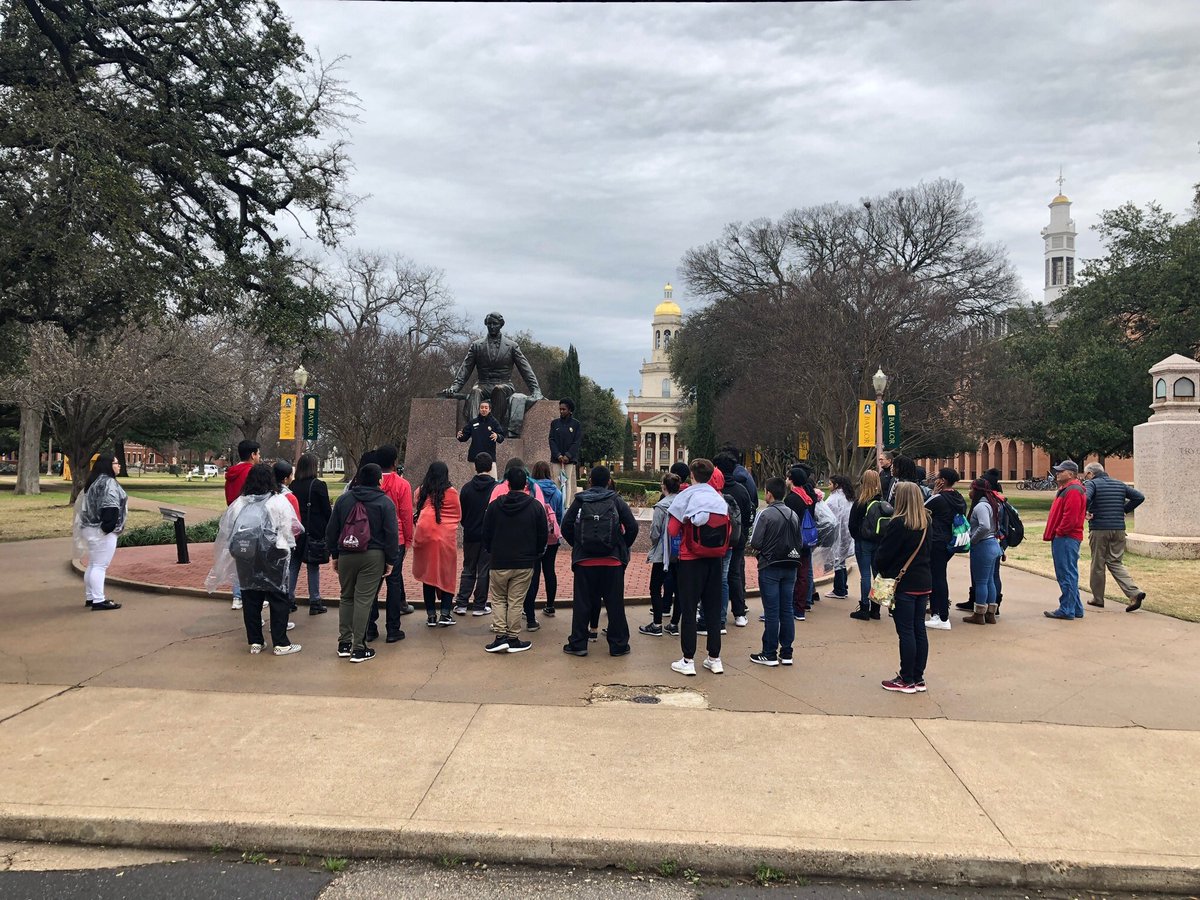 LegacyHighAVID's tweet photo. Enjoyed a great visit to Baylor University with the freshmen yesterday. Sic ‘Em! @MISD2College #ThisIsAVID https://t.co/eIPHS0j9o4