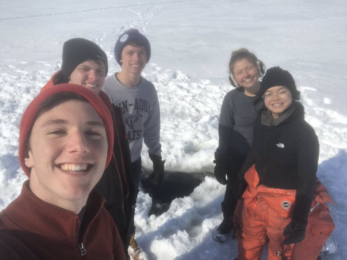 riley_hale8's tweet photo. My first MO winter sampling trip ✅
Weather was absolutely beautiful today!! @mcmahonlab https://t.co/vD3xJnnrlc