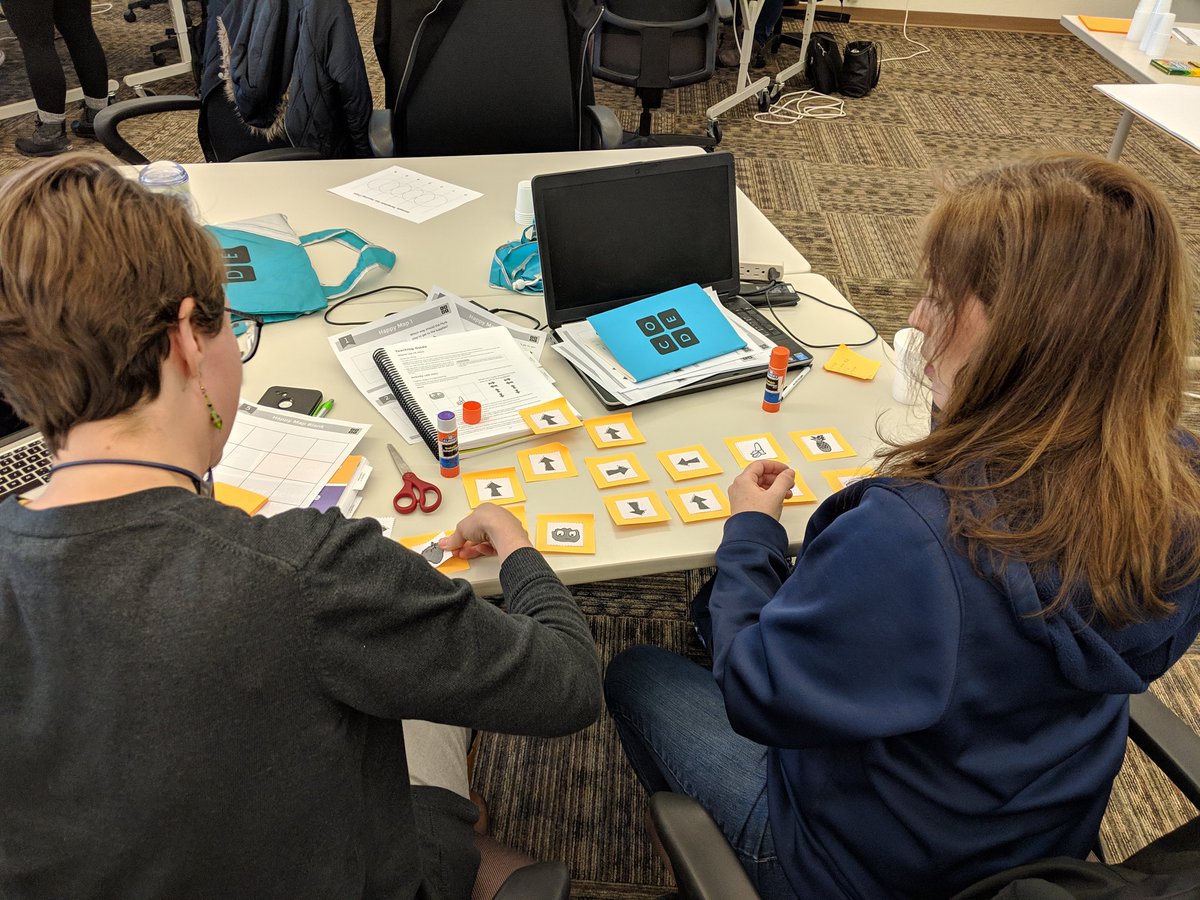 gregerson_kyle's tweet photo. Had a great day facilitating a CS Fundamentals workshop for educators at #CESA4. #TeachCode @TeachCode @KayeHenrickson https://t.co/LyKpWzfyoP