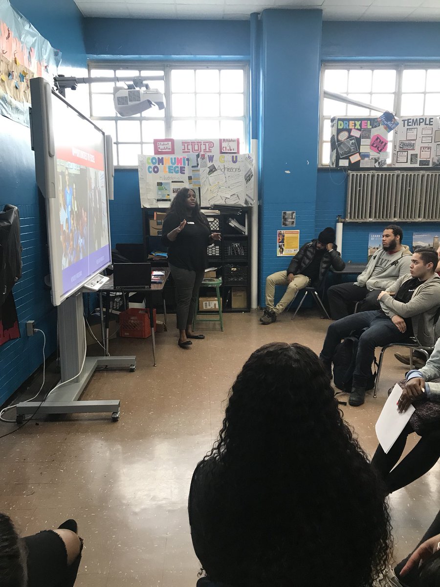 12plusphilly's tweet photo. Check out our #Fellowsfriday updates! See all the pictures from this week on our instagram and Facebook! #12plusphilly #collegeaccess https://t.co/THZ4GsMKZO