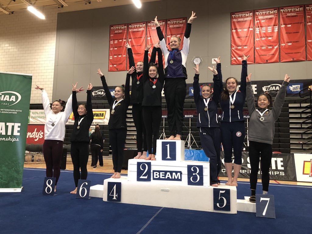 AndyBuhler's tweet photo. Columbia River's Grace Gordon is a state champion🥇on beam. 

At end of the 1A/2A/3A state gymnastics championships, her 9.625 went unmatched. https://t.co/geucq7Vvrp