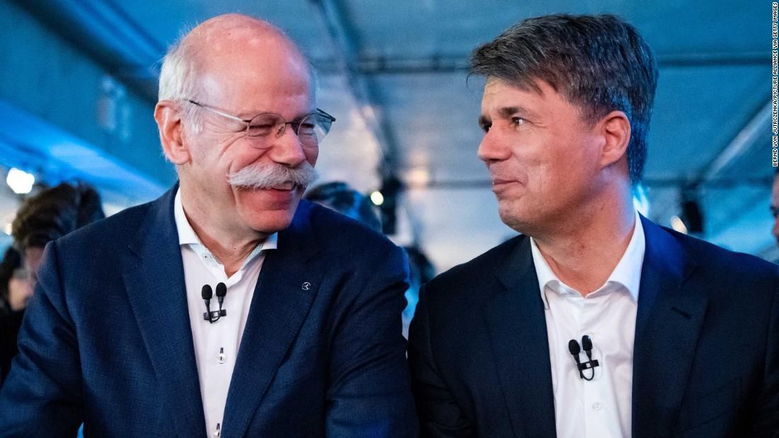 Naghmana's tweet photo. To the Brave New World of Coopetition!  
Why Rivals @BMW and @Daimler are spending $1 billion (together) on future of #transportation 
#automotive #mobility #carsharing #innovation #iot #AI
https://t.co/4f4L7d9MNc https://t.co/vsz83XSI96