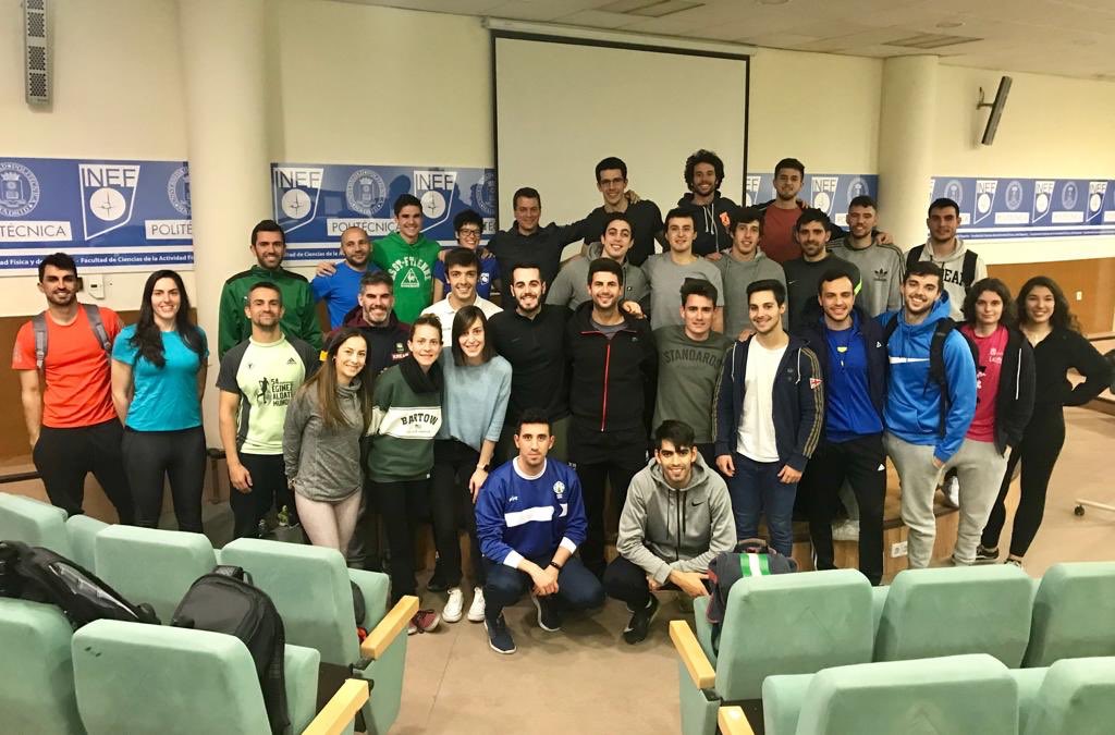 lesiones_inef's tweet photo. Finalizamos el Viernes con @RicardodelaVeg9 https://t.co/cvxBirv7zU