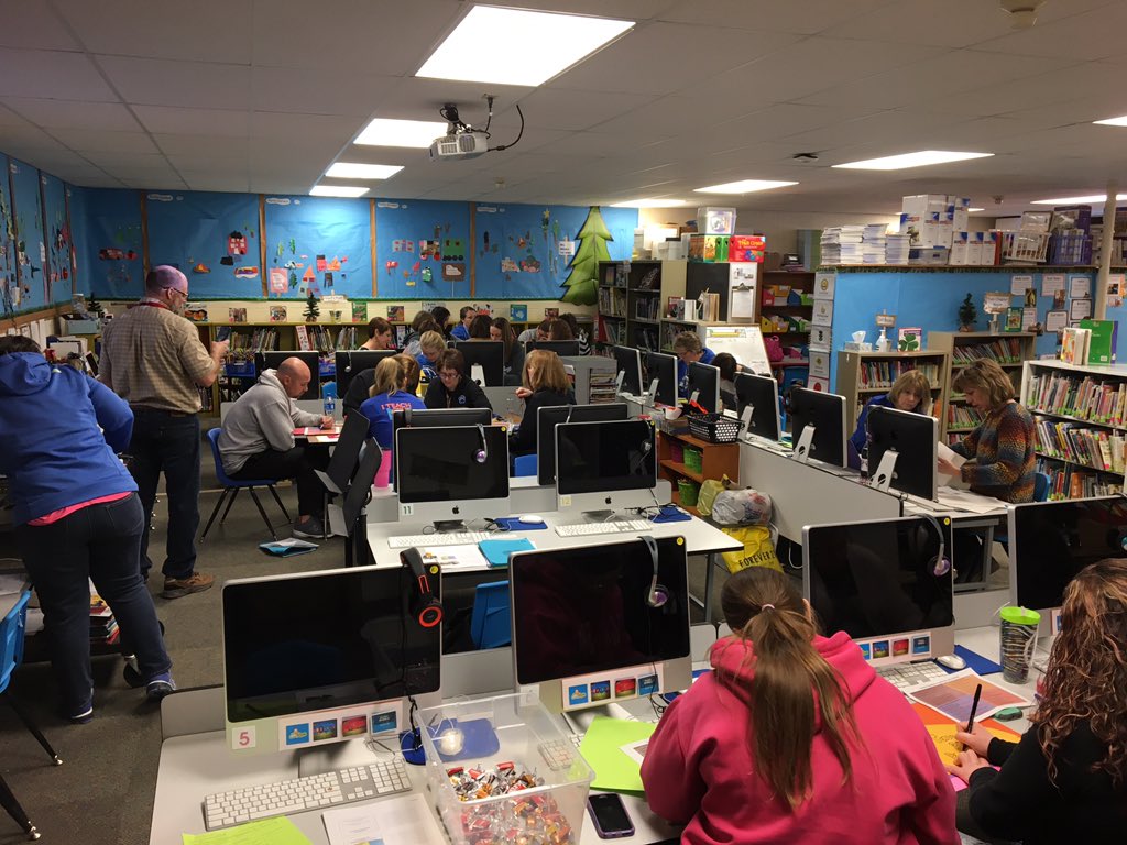 byronolsenjr's tweet photo. #danielson training it’s happening @AllianceBulldog #emerson #itswhereitsat #highlevel @j_downing https://t.co/AMWNIT4meA