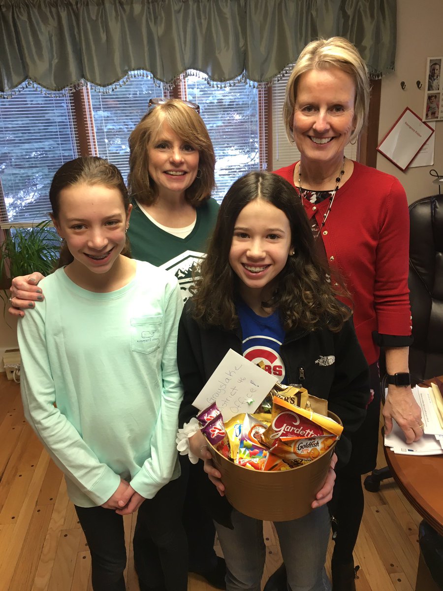 FrederickCCSD46's tweet photo. Finishing up our #RAKweek2019 Snack basket deliveries today. CCSD46 District Office @d46webmaster Meadowview, and Avon School Offices @AvonNovas https://t.co/fcqdxtURNH