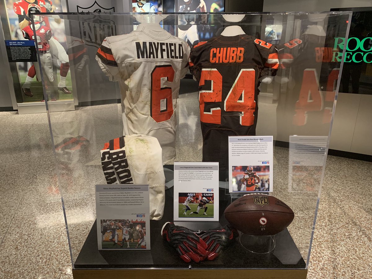 ProFootballHOF's tweet photo. .@Browns @bakermayfield and @NickChubb21 uniform and jersey now on display! https://t.co/hmzWblCaKv