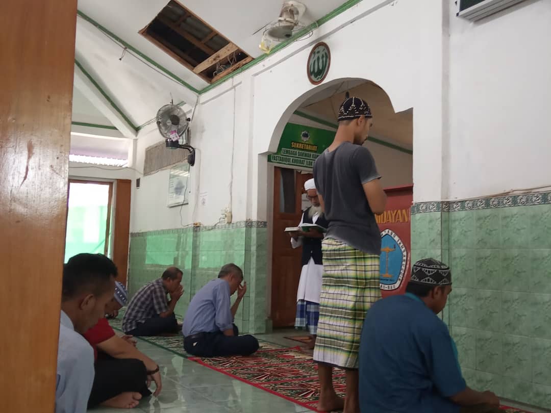 unidayan_'s tweet photo. TAKLIM:
BAKDA Salat Zuhur di Masjid Unidayan.
#Unidayan https://t.co/PvHpznVgrY
