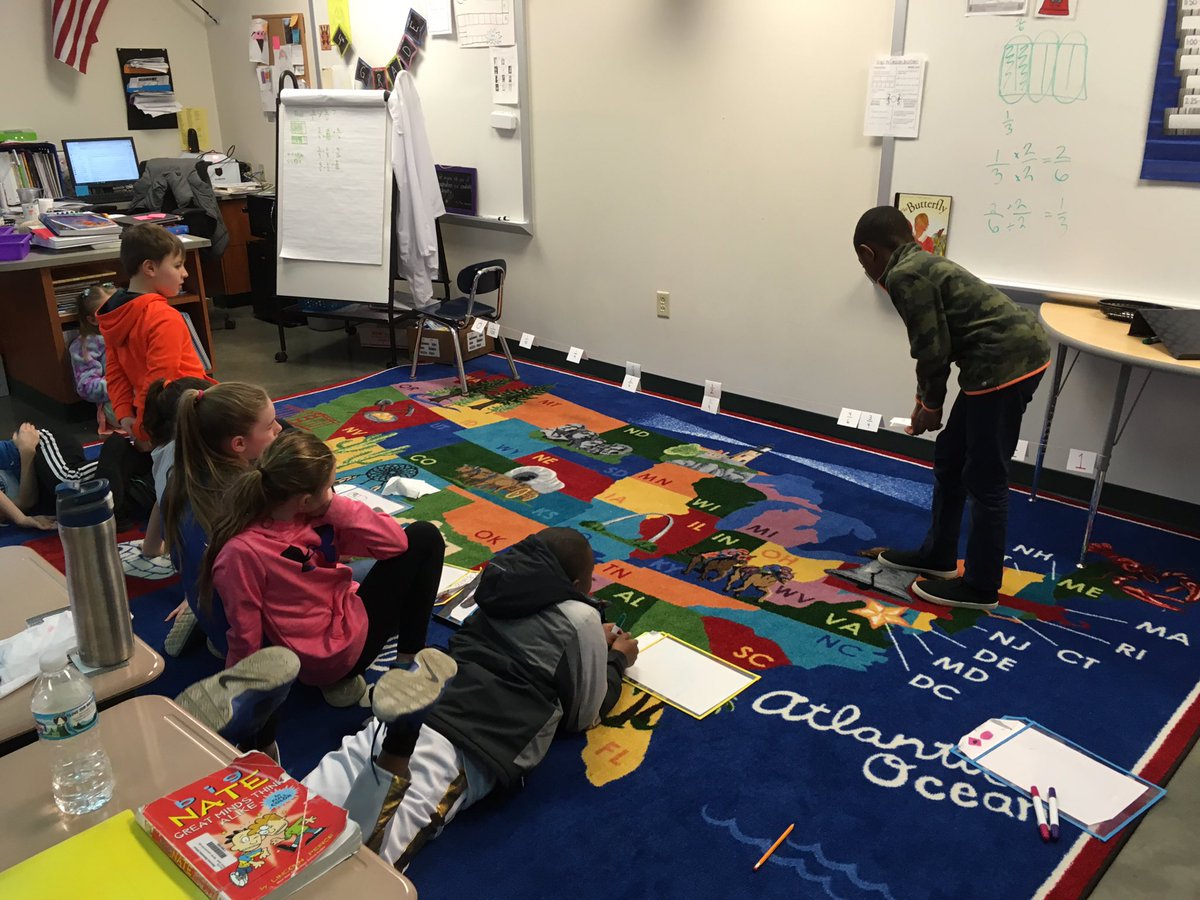 halliesmills's tweet photo. Placing fractions on a number line and justifying their placement to the class. #mathchat #4thchat @DiscoveryEleme1 https://t.co/Ruo7tTnYnv