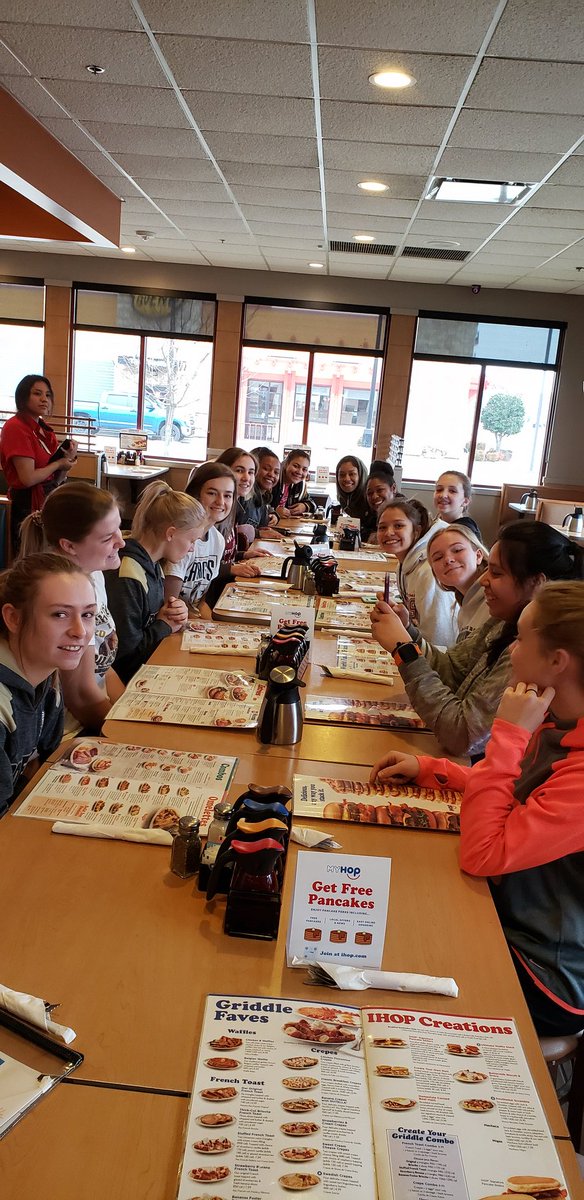 BBLadySavages's tweet photo. Refueling for Catoosa tonight @IHOP
In Catoosa 
#F.E.A.R#BeUndefeatedToday https://t.co/8jx3qcREy2