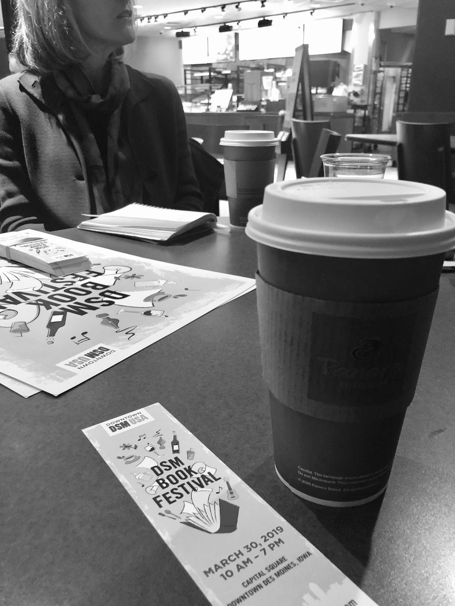 journeytokidlit's tweet image. A meeting of the minds 😏 writer time with Katie Kennedy to talk research and writing for YA. #writerscommunity #writerslife #writersmeetup #booklovers #bookstagram #kidlit #writersgroup