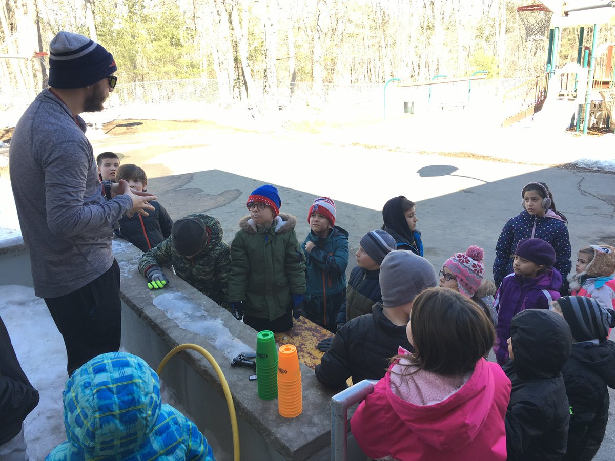 MissMoser4th's tweet photo. Such a great day meeting so many new friends and working together to accomplish a common goal! Another Big Event in the books! @Lancasterschool @PE_Persell https://t.co/YE52gwWkqS