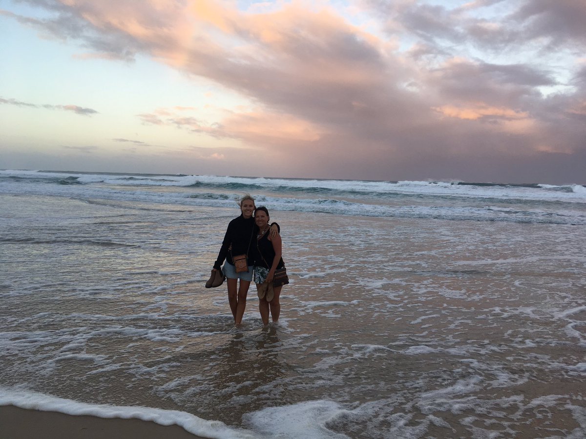 CMC_CGA's tweet photo. @marcrjgagnon Spent it with my beautiful daughter on the Gold Coast! Enjoy yours! https://t.co/vPz9yfjSVX