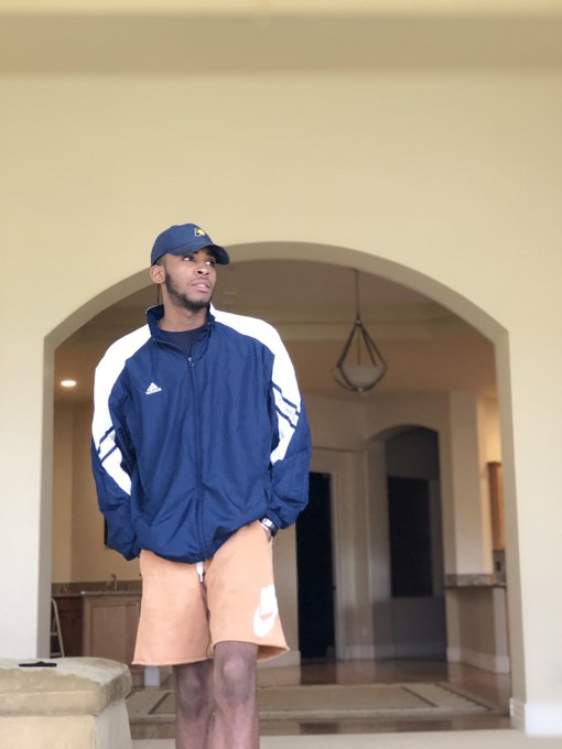 #NewProfilePicture https://t.co/RTBY1EEyJR<a href="/tag/newprofilepicture"class="tags">#NewProfilePicture</a>