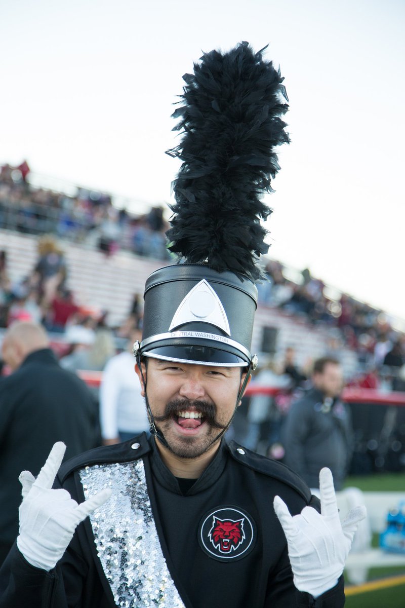 CentralWashU's tweet photo. Heading into the weekend like....
#fridayfaces #cwupride https://t.co/A8C5hL3cW4