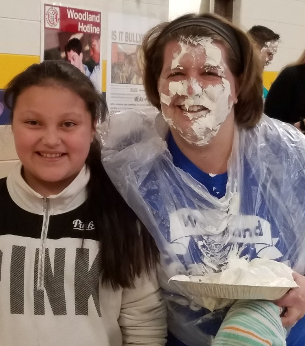 Sarah Schlappi tweet media