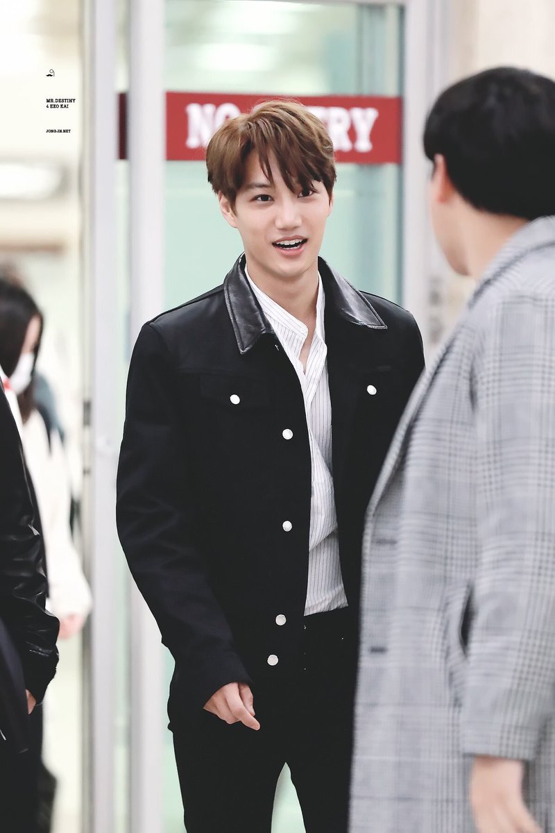 Jongin Pics ♡ tweet media