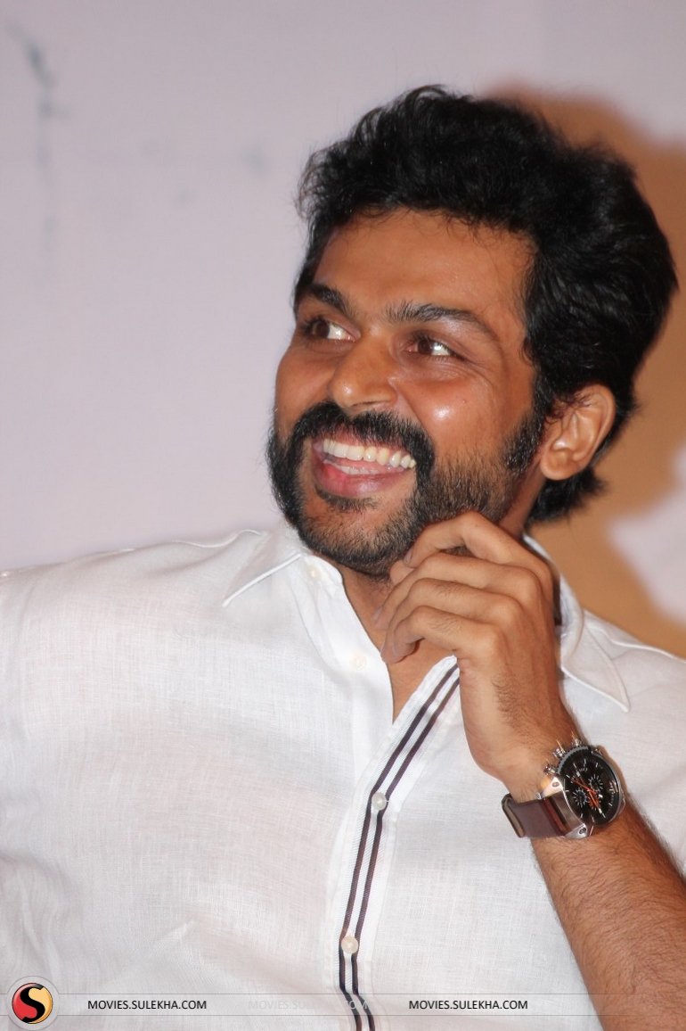karthiFan_KFC's tweet image. #Komban தமிழ் சினிமாவில் முதல்முறையாக மாமனார் மருமகன் இடையே உள்ள பாச போராட்டத்தின் பிரதிபலிப்பு ஒரு திரைப்படம் மாமனார் இன்னொரு அப்பா...!

#12YearsofKarthism #12Yearsofparuthiveeran #MakkalNaayagan @Karthi_Offl