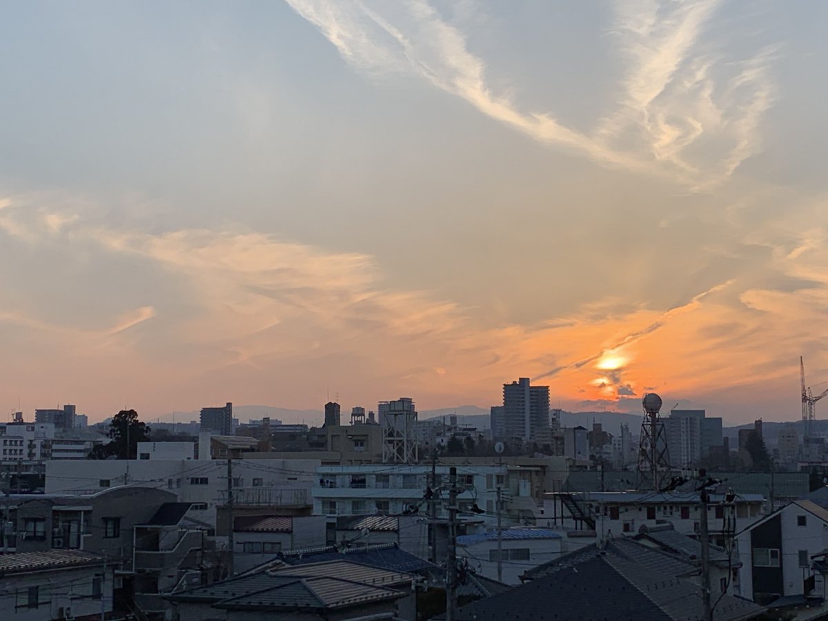 cokoguri's tweet photo. Did you catch the sunset last night? Here is what you missed if you didn’t. Enjoy! #Japan #Sendai #sunset #skyonfire #redskyatnight #sunissetting #naturesbeauty #sendaisunset #sendaiatdusk #goodnightsun #sunsetviews #sunsetimages #sunsetpics #digitalnomads #cokoguri https://t.co/7nPSzIcTAd